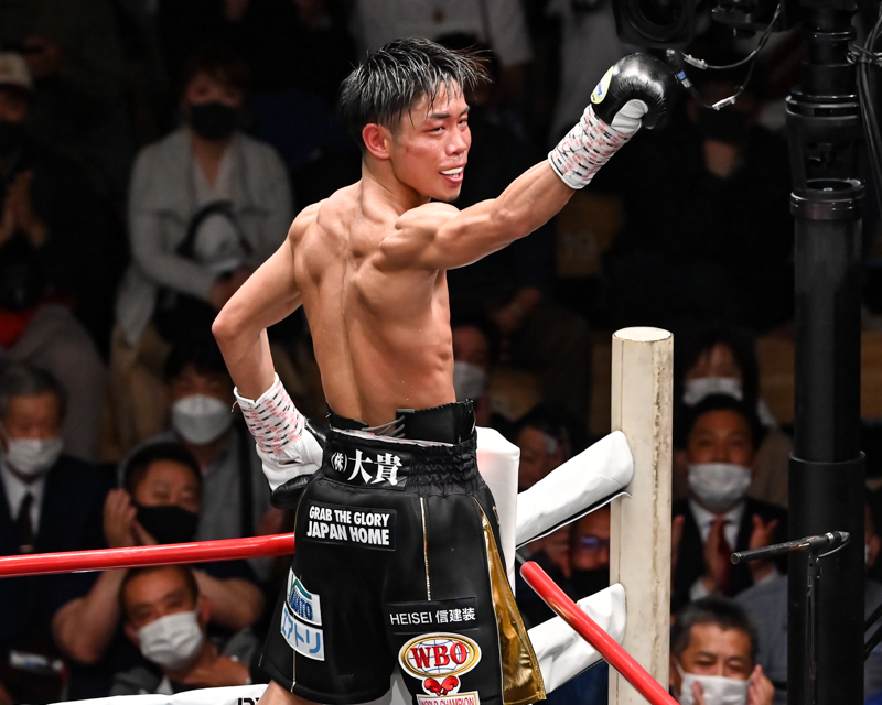 挑戦者が体重超過で失格となる異例のWBO世界ミニマム級タイトルマッチを王者の谷口将隆が11回TKOで制した(写真・山口裕朗)