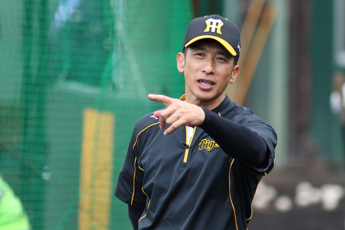 5時間3分の激闘の末敗れた矢野監督は伝統のGT戦で動かなかった(資料写真・黒田史夫)