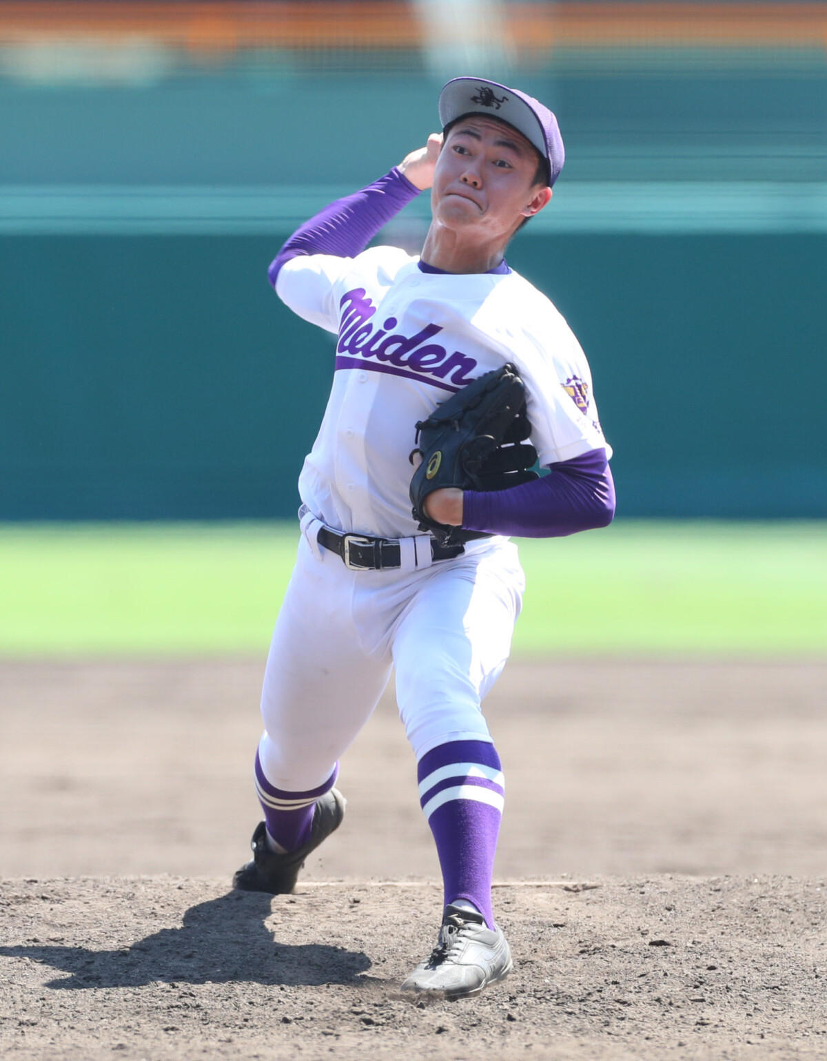 元中日の“レジェンド”ストッパー岩瀬仁紀さんの長男である愛工大名電の法樹が7回ピンチに“火消し”登板。逆転への流れを作った(写真・スポニチ/アフロ)
