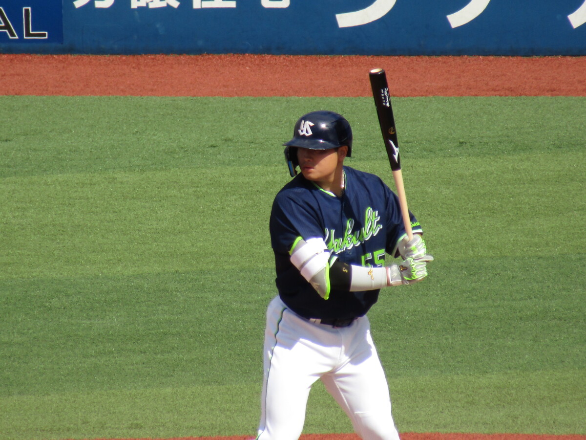 ヤクルトの村上宗隆はまたしても申告敬遠で勝負を避けられた。王貞治氏の記録に並んだ55号から3試合ノーアーチ