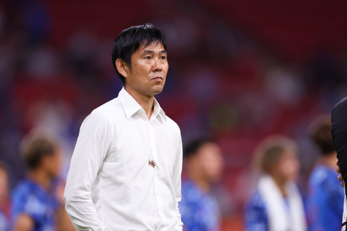 欧州視察中の森保監督は9月のドイツでの強化試合に当初予定していた本番想定の26人ではなく30人前後のメンバーを招集することを明かした(写真:森田直樹/アフロスポーツ)